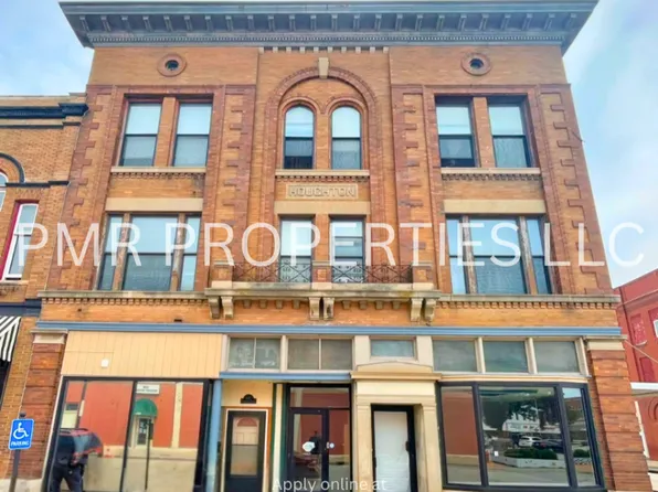 Red Oak Apartments, 400 E Coolbaugh St APT 205, Red Oak, IA 51566