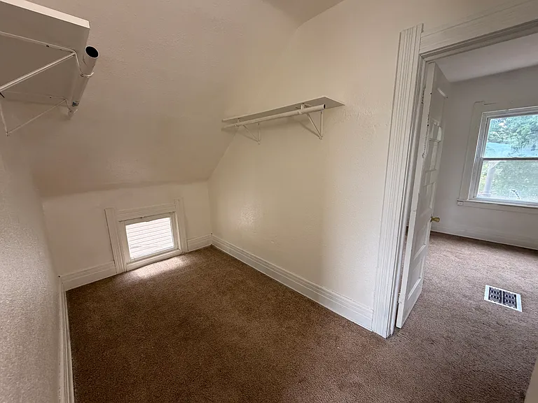 1821 Ridgewood Ave — Photo 19