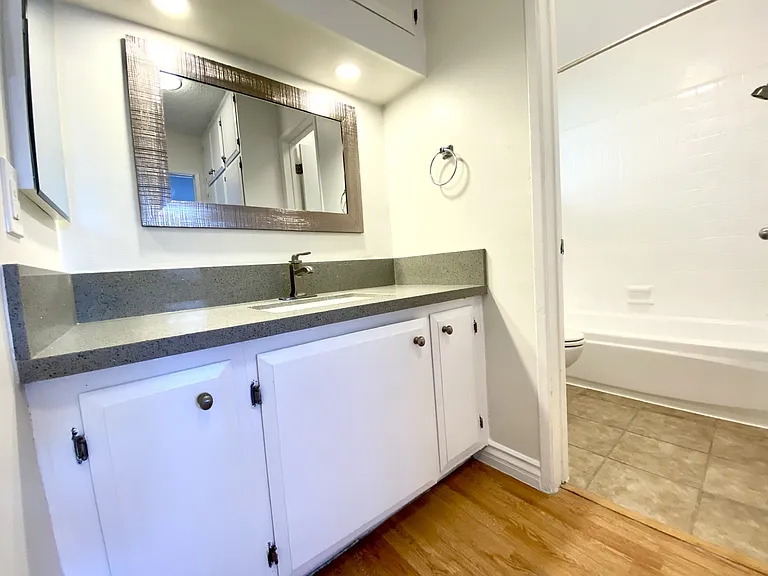 1543 N Bronson Ave #317 — Photo 20