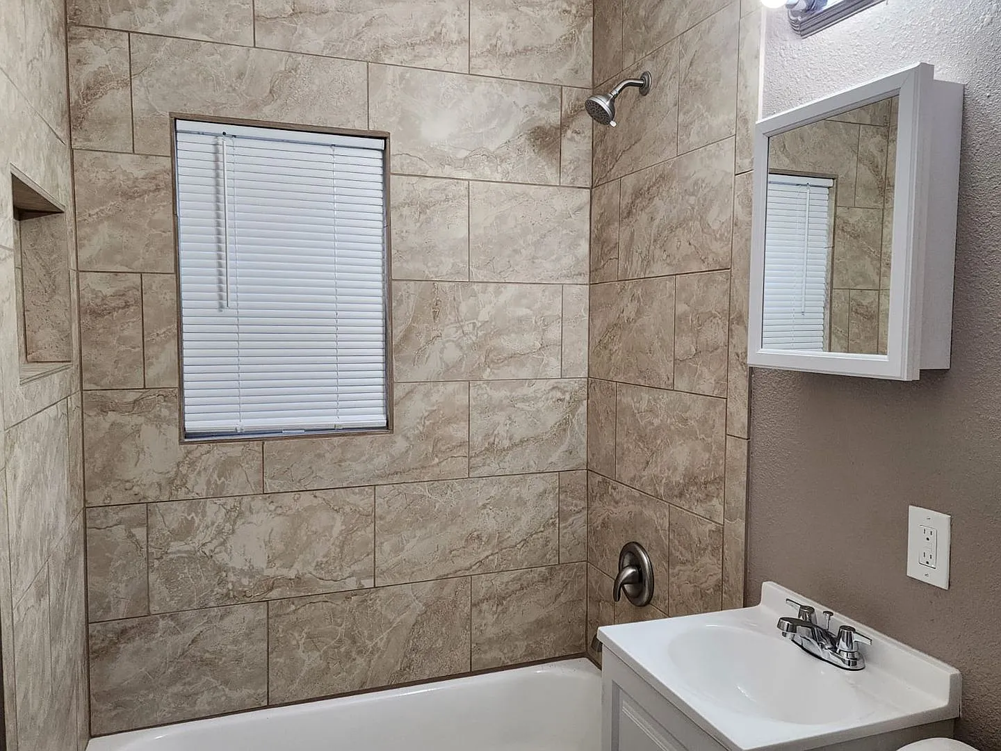 Newly reconstructed/remodeled Duplex — Photo 3
