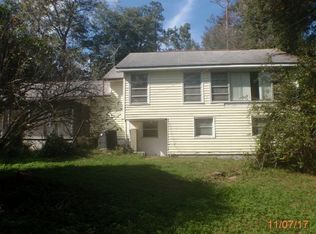 225 John St, Williston, SC 29853