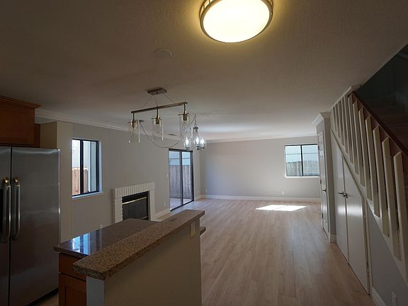 2nd image of 301 Oak Ave APT F