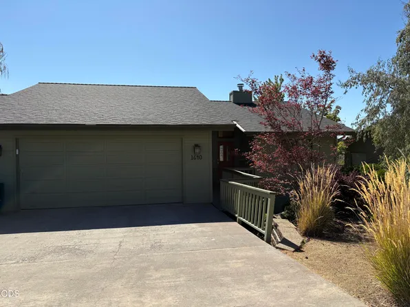 1640 Ridgecrest Dr, Klamath Falls, OR 97601