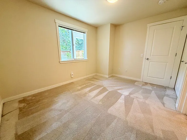 12532 26th Ave NE #A — Photo 10
