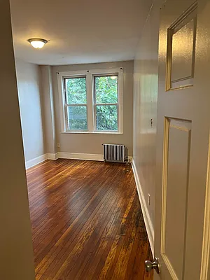 Rented by DGW N Y Realty Group LLC | media 14