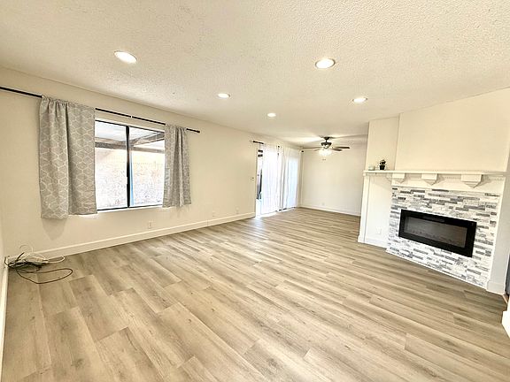 4th image of 12251 Malibu Dr
