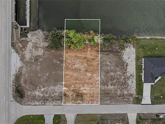 2nd image of 1525 NW 17TH STREET LOT 3