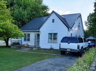 715 N High St, Rising Sun, IN 47040