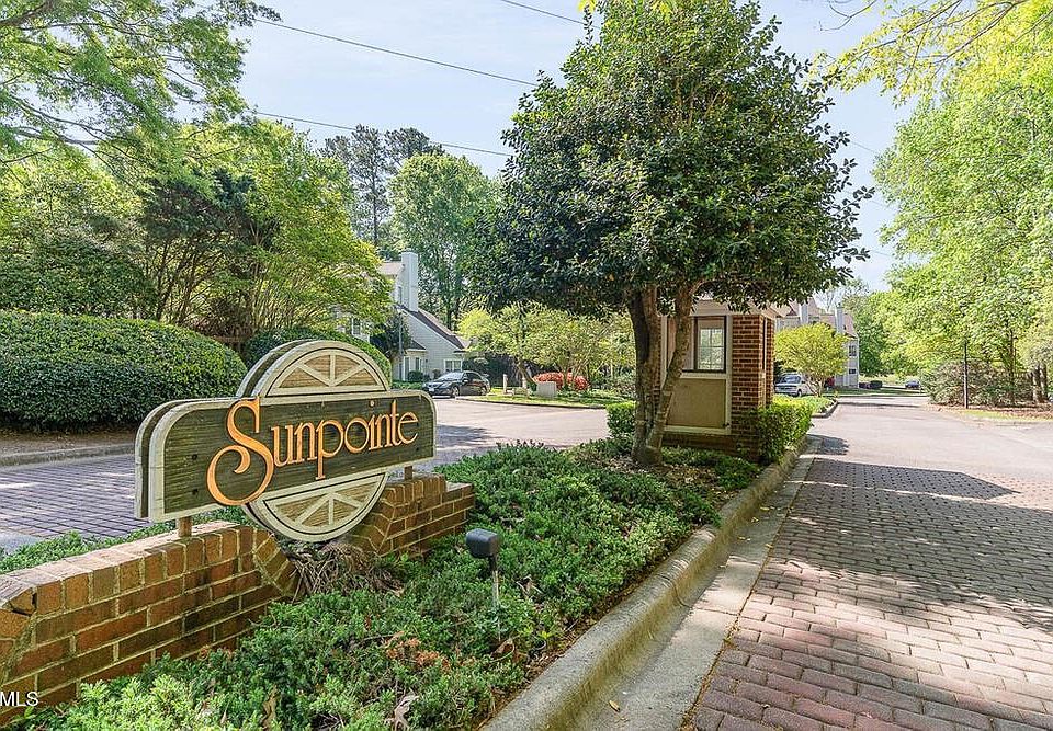 1st image of 6151 Summerpointe Pl