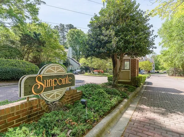 6151 Summerpointe Pl, Raleigh, NC 27606