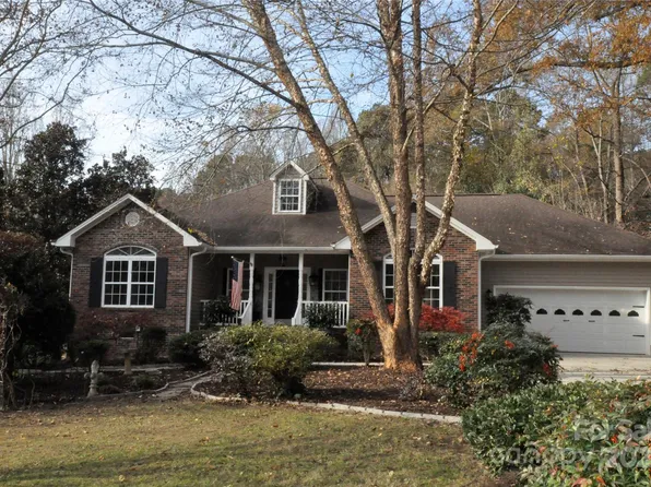 8187 Summit Ridge Dr, Catawba, NC 28609