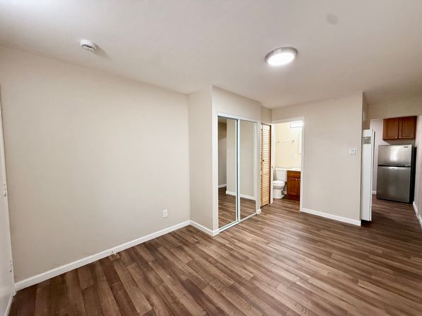 6433 Telegraph Ave APT C