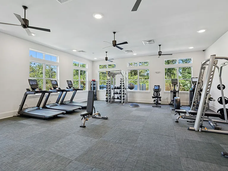 Sanctuary Bluff Apartments — Photo 9