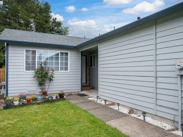 418 SE 34th Cir, Troutdale, OR 97060