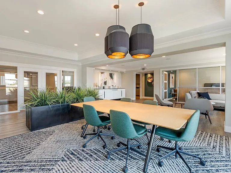 Leasing office