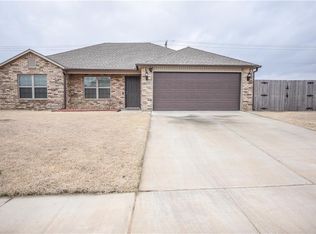 6600 SW Chalkstone Rd, Bentonville, AR 72712