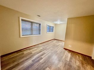 201 N 9th St #2, Manhattan, KS 66502