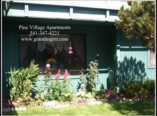 525 9th St SW APT A6, Bandon, OR 97411