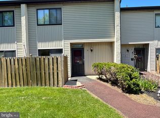 3 Centennial Rd, Telford, PA 18969
