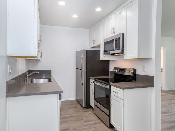 450 E Daily Dr #65762D579