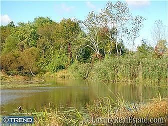 1st image of 19 Lake Baldwin Dr