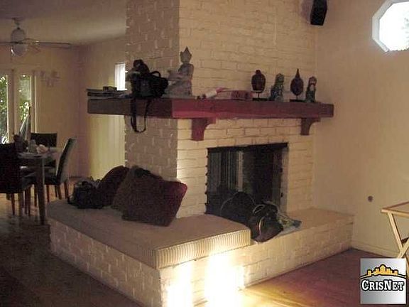 5th image of 9342 McLennan Ave
