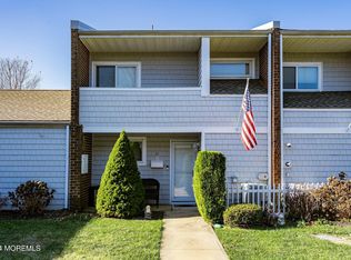 61 Maple Dr, Spring Lake, NJ 07762