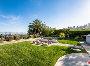 5272 Los Encantos Way, Los Angeles, CA 90027