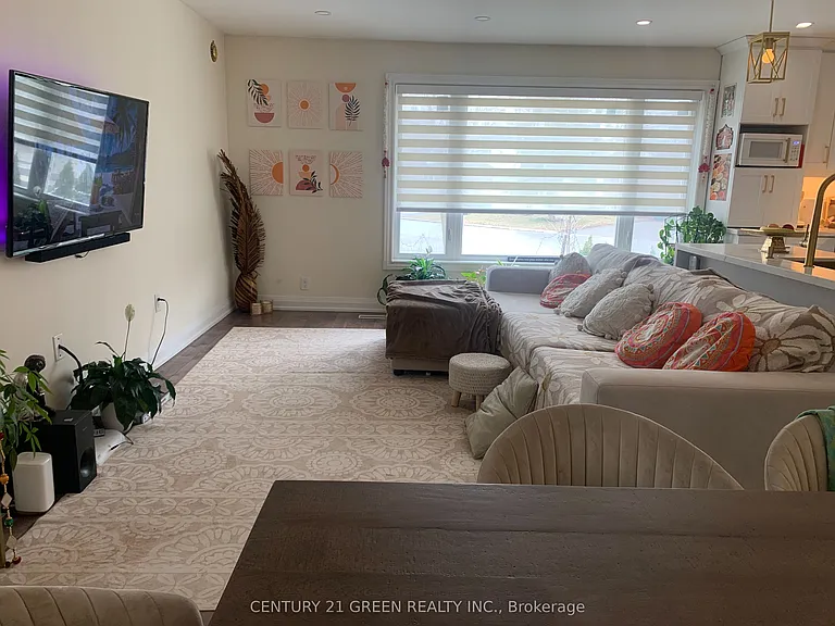 28 Parkway Ave — Photo 21