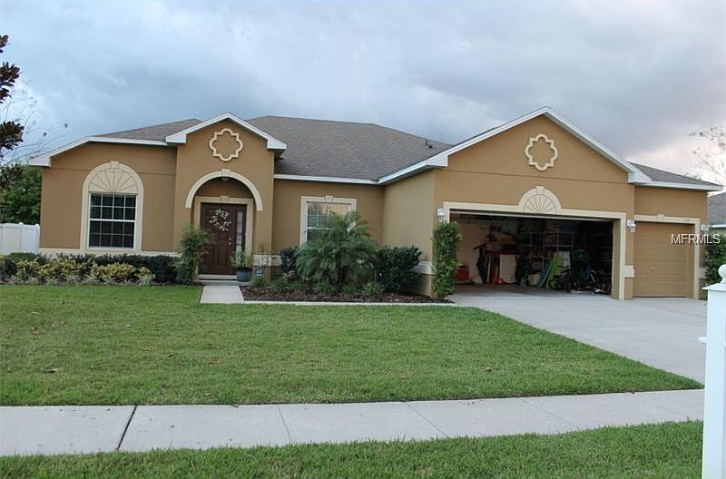 1st image of 521 Wax Palm Ln