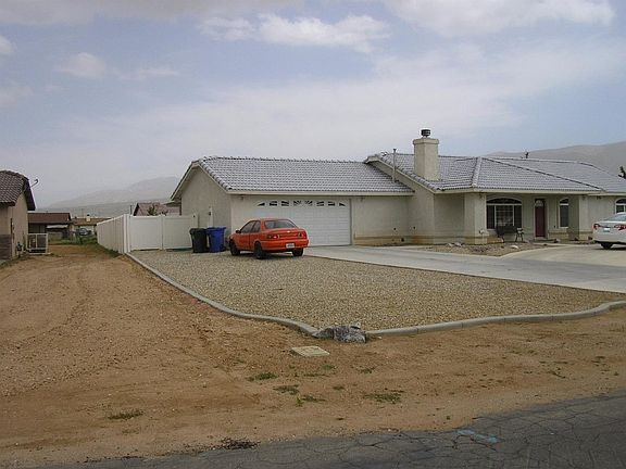 2nd image of 21065 Nandina St