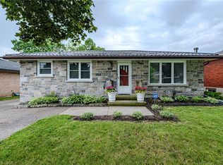 135 Dorset Rd, Cambridge, ON N1R2X3