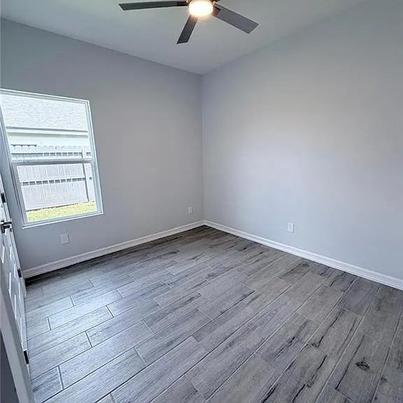 1704 Clinton St #1 — Photo 7