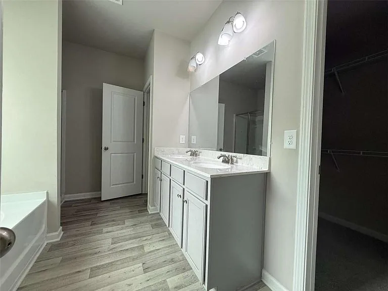 1571 Winding Ridge Trl — Photo 16