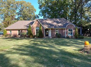 2330 Macintosh Dr, Horn Lake, MS 38637