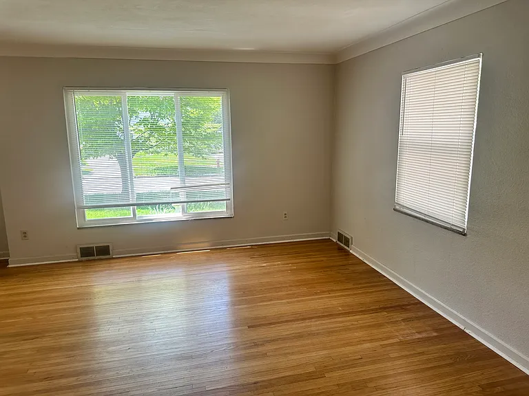 2736 Gunckel Blvd — Photo 7