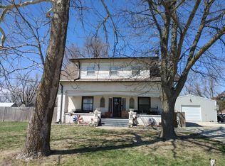 203 N Oak St, Home, KS 66438