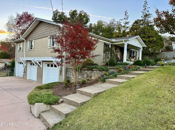 136 Westwood Dr, Clinton, TN 37716