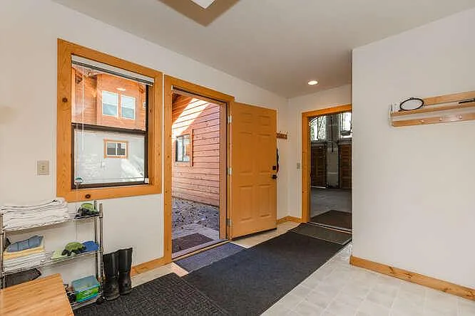 12160 Lausanne Way — Photo 26