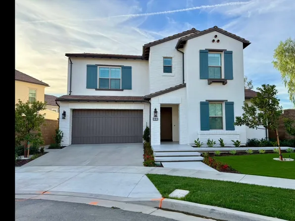 51 Rotunda, Irvine, CA 92620