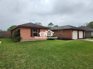 2830 Virginia Colony Dr, Webster, TX 77598