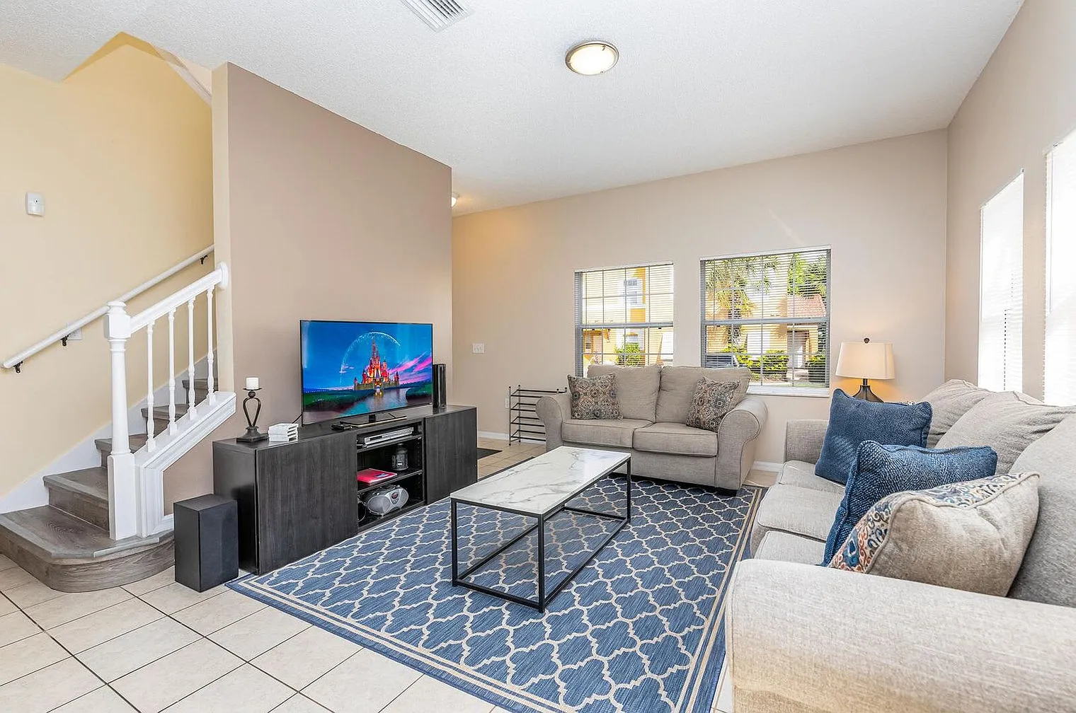 4 bed, 3.0 bath, 1646 sqft, $3,480 — Photo 1