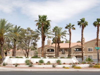 5250 Mission Carmel Ln APT 105, Las Vegas, NV, 89107