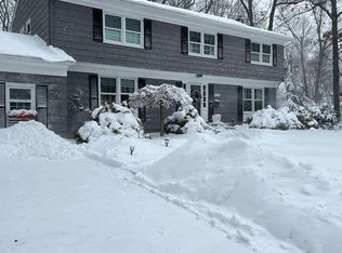 749 Nut Swamp Rd, Red Bank, NJ 07701