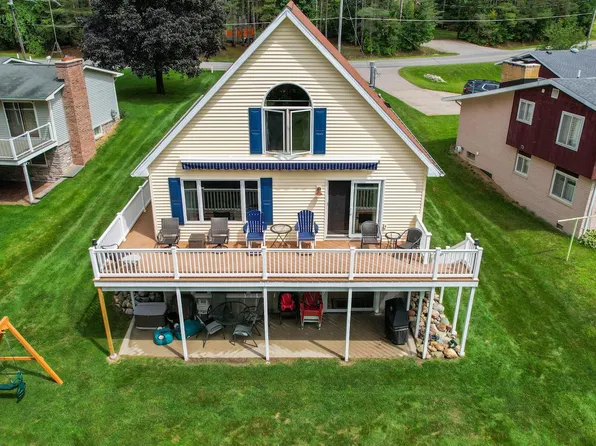 4584 Benchley Dr, Beaverton, MI 48612