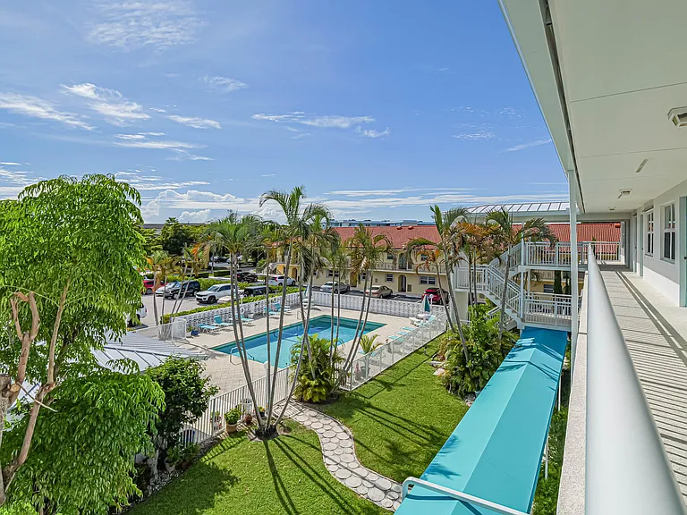 37 Yacht Club Dr #310 — Photo 15