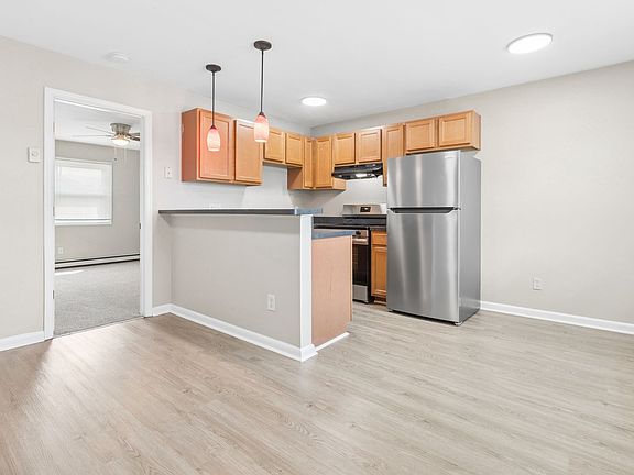 2nd image of 3800 E Princess Anne Rd APT 4