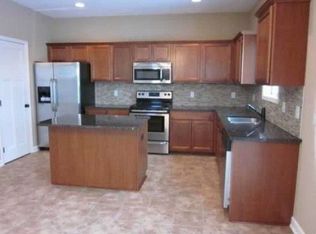 305 NE 51st St, Ankeny, IA 50021