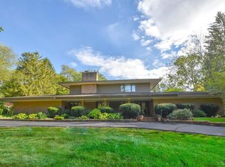 1 Underdown Rd, Ann Arbor, MI 48105