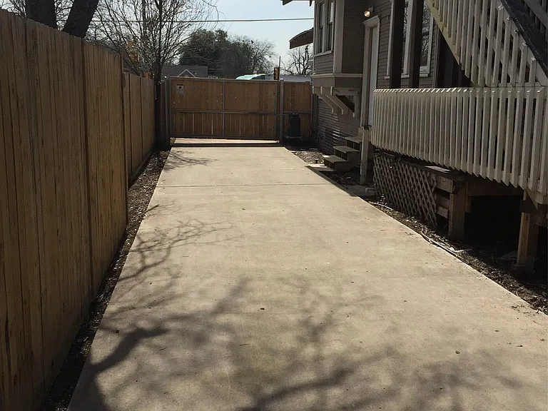 5107 Columbia Ave #C — Photo 6
